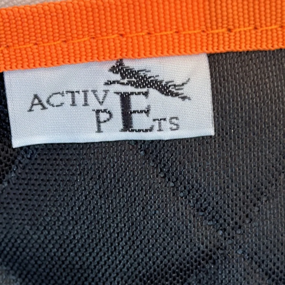 NWOT Active Pets Car Seat Protector